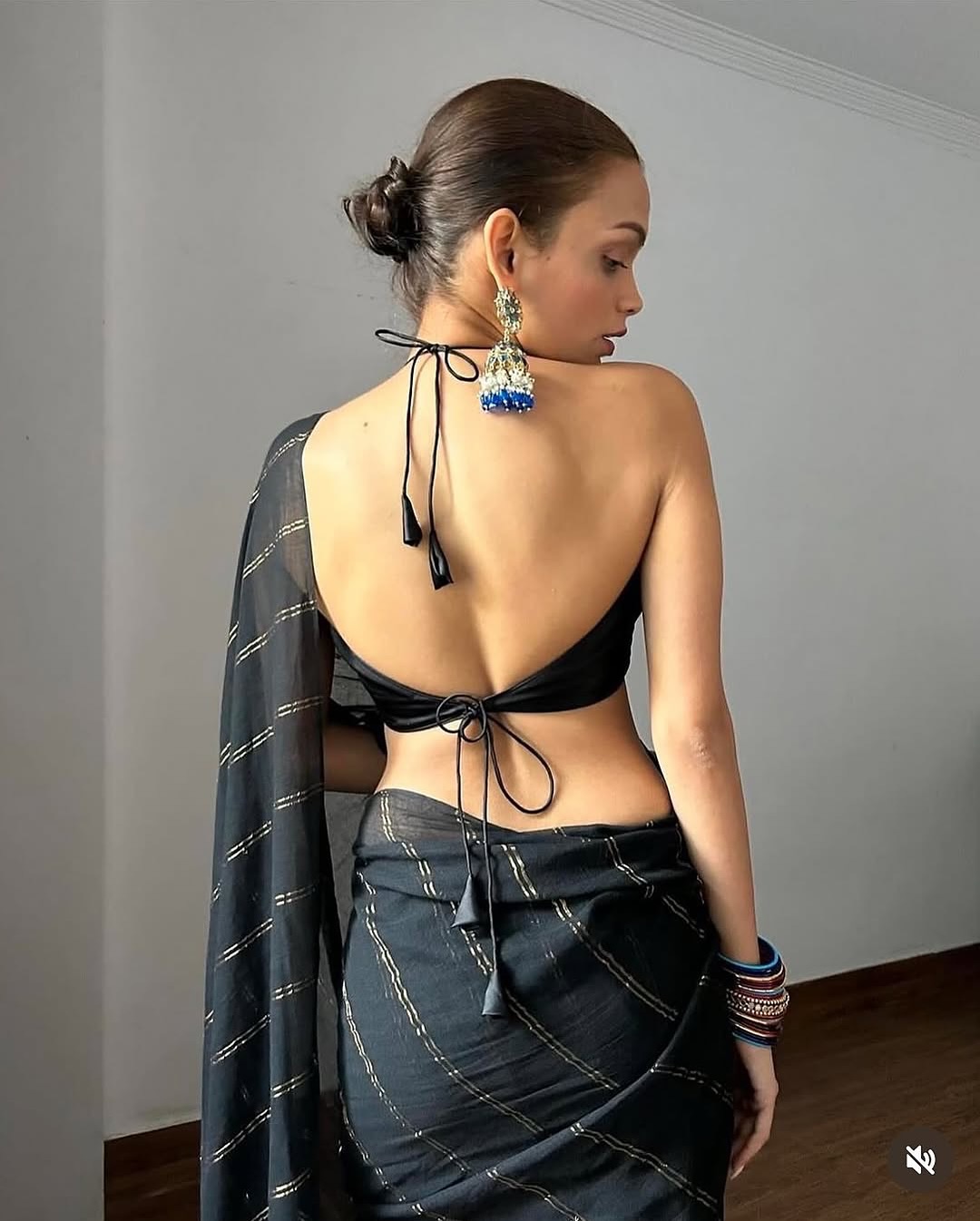Simple Dori Blouse Design