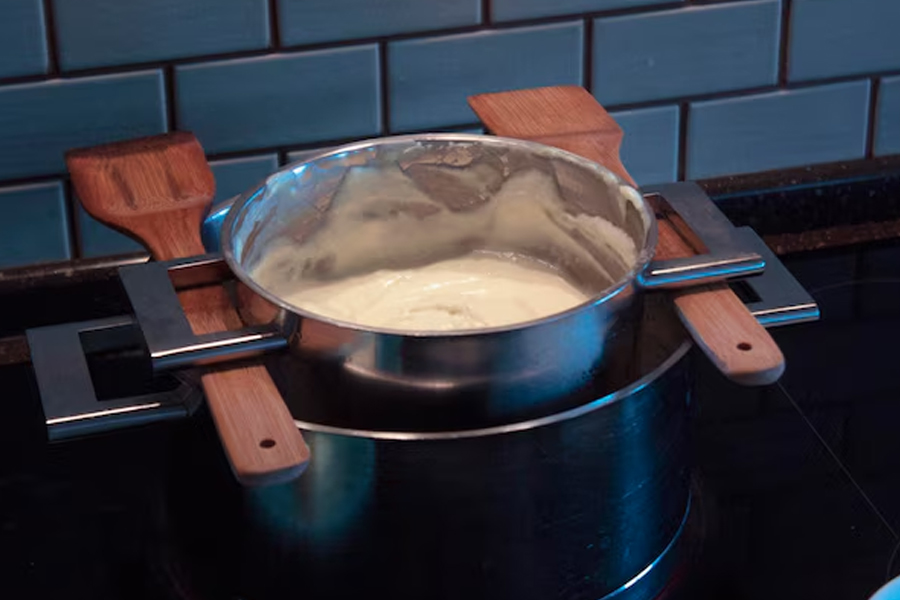 Can we drink cardamom milk daily