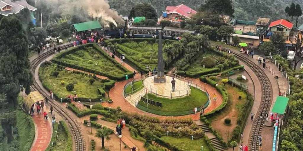 indias famous hill station irctc tour packages for mothers dayssss