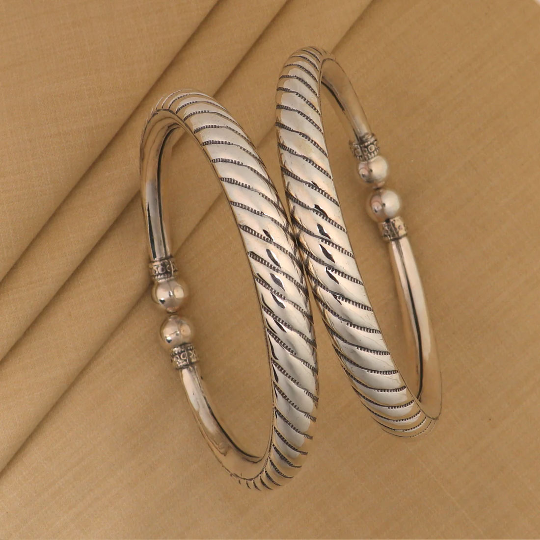 2 - 2025-05-09T145331.403