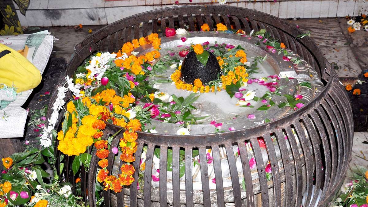 about nageshwarnath temple in ayodhya