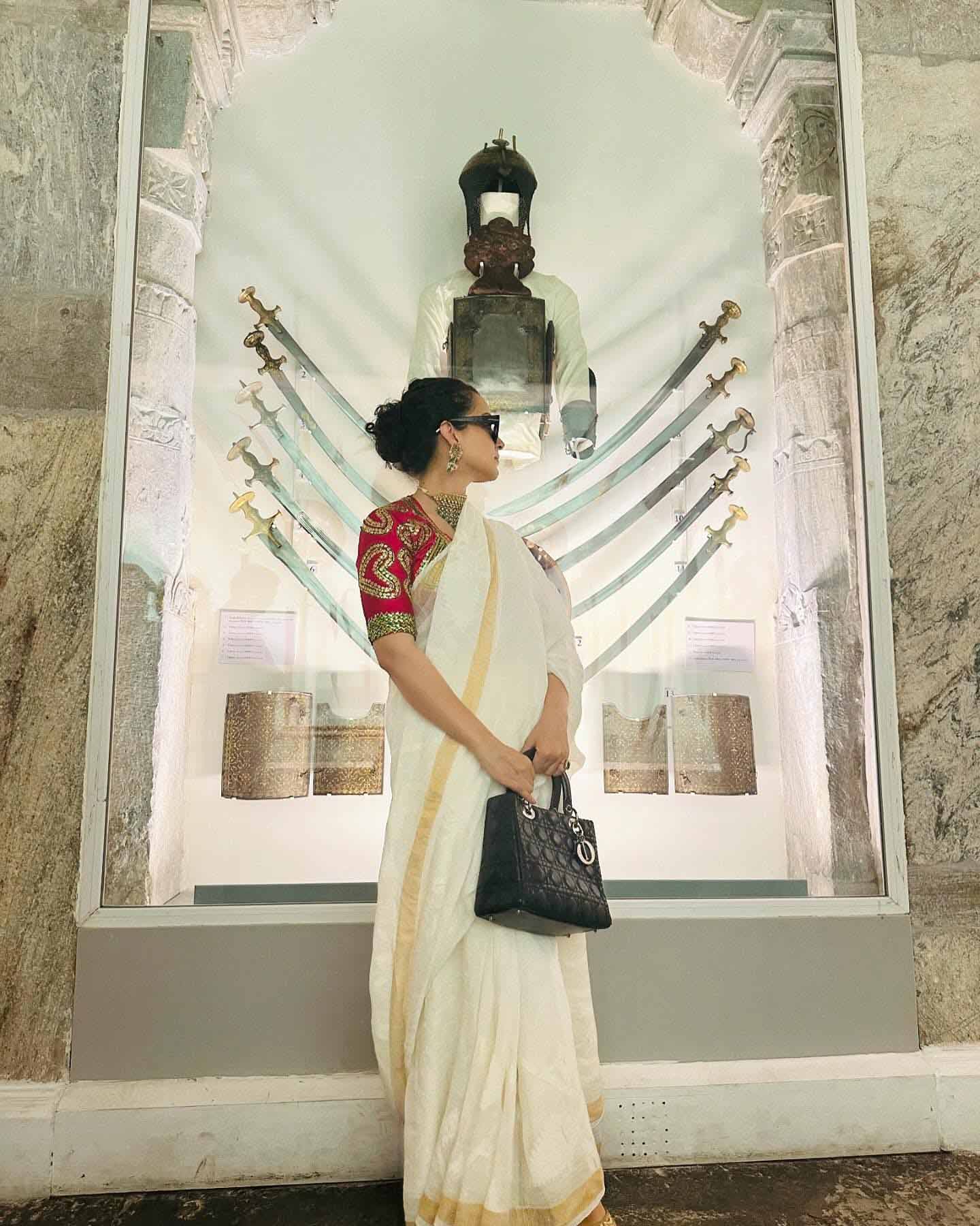 Saree fashion for women