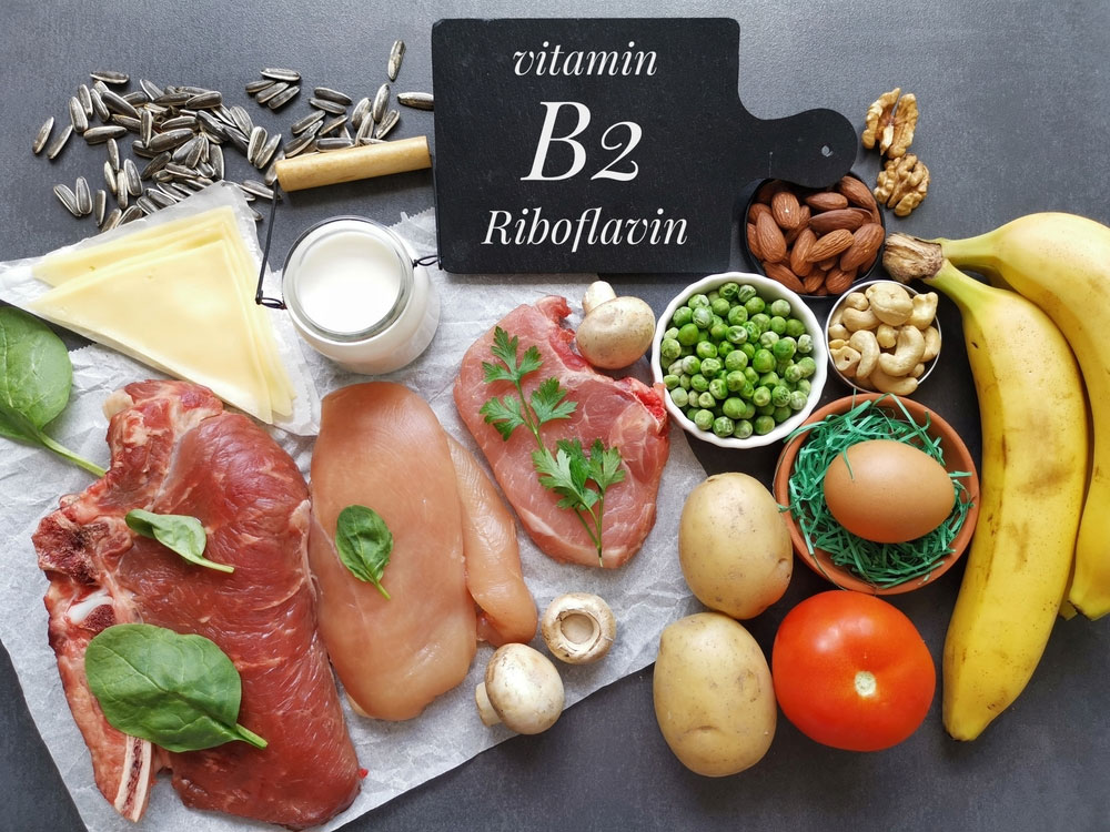 Vitamin B2 Riboflavin deficiency causes dry lips