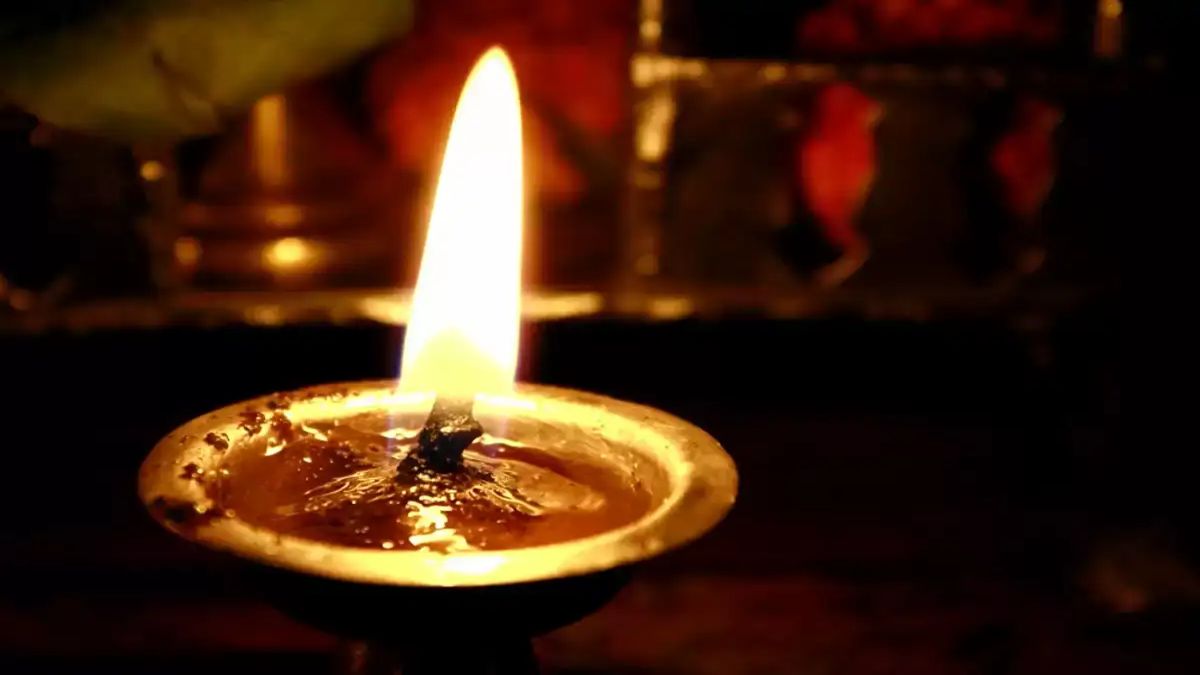 mangalwar ko sarso ke tel ka diya jalane ki vidhi