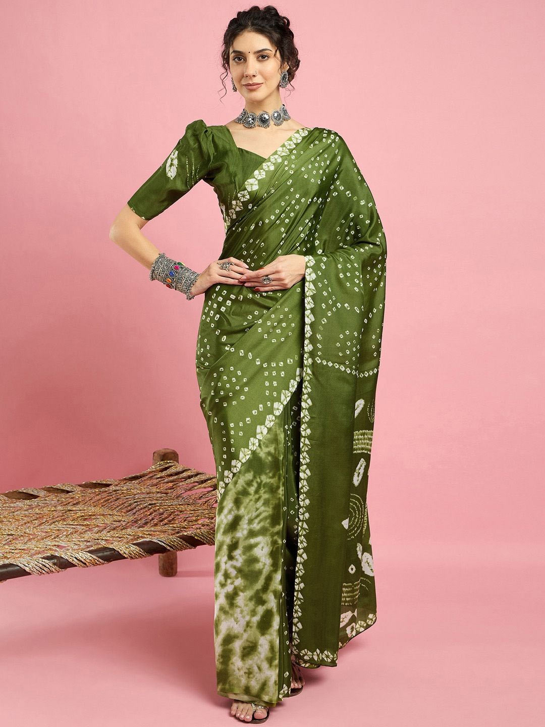 Green Colour Bandhani Saree