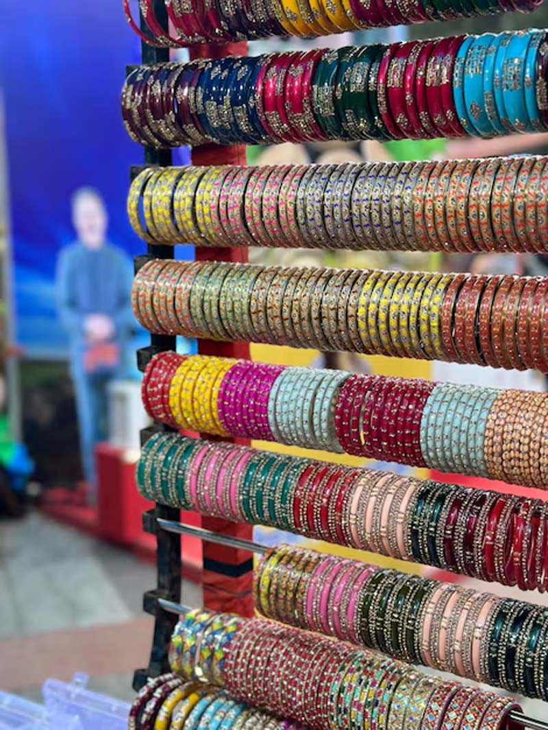 delhi cheap bangles market