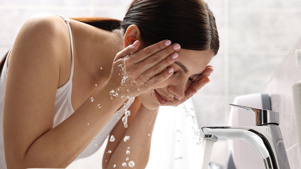 face washing benefits for skin tightening