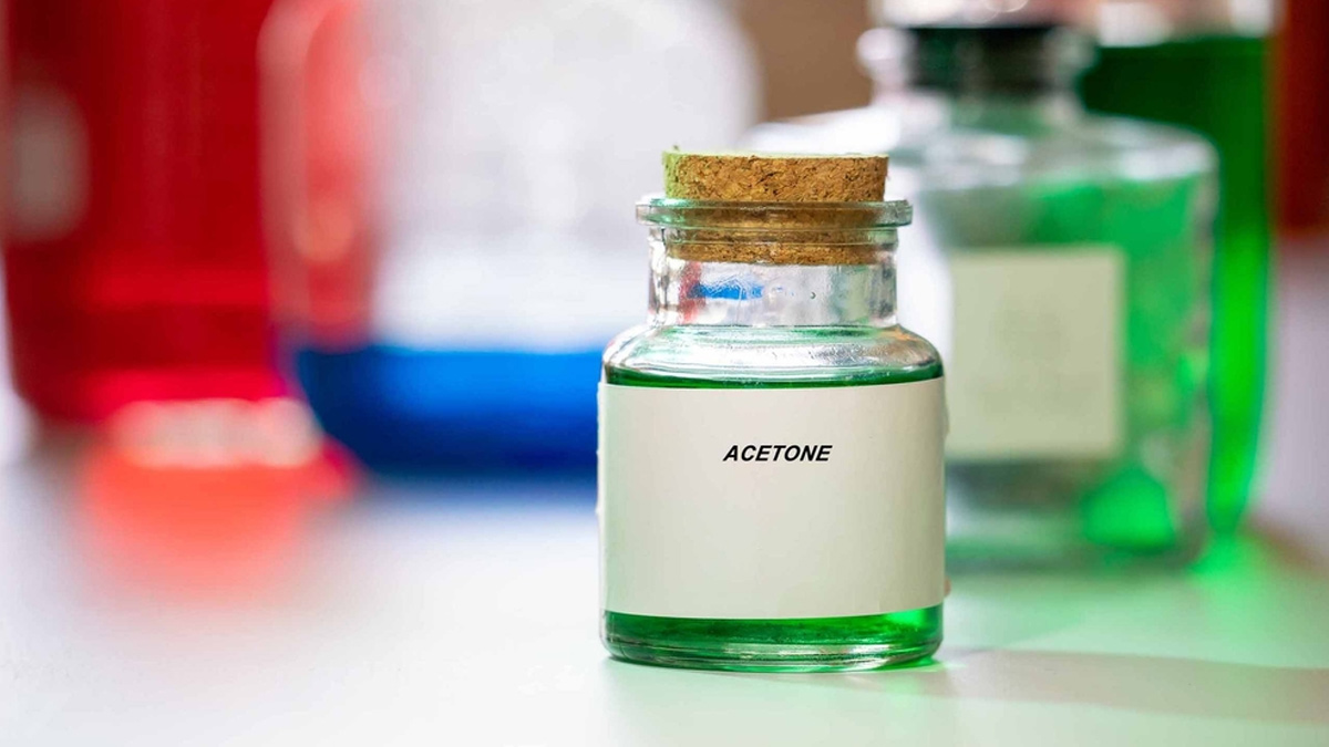 how to clean dirty switch board