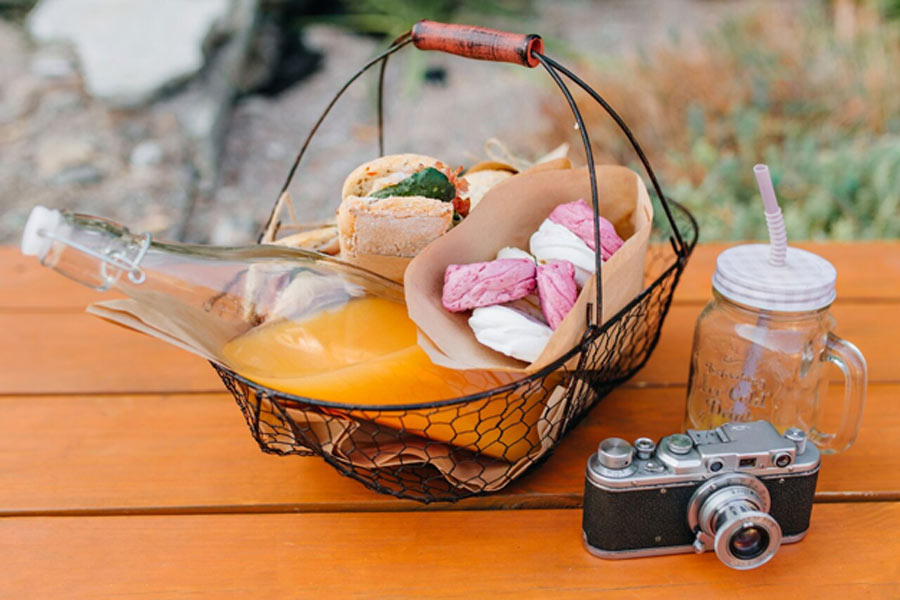 Snacks in Sunder Nursery