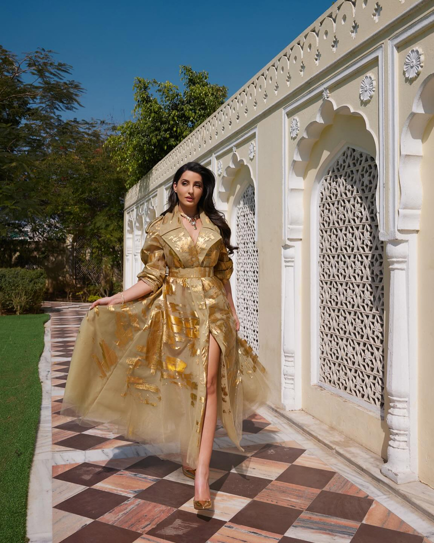 Golden dress