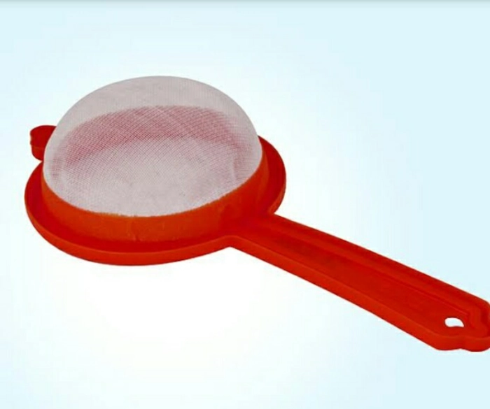 chai ki channi kaise saaf karen