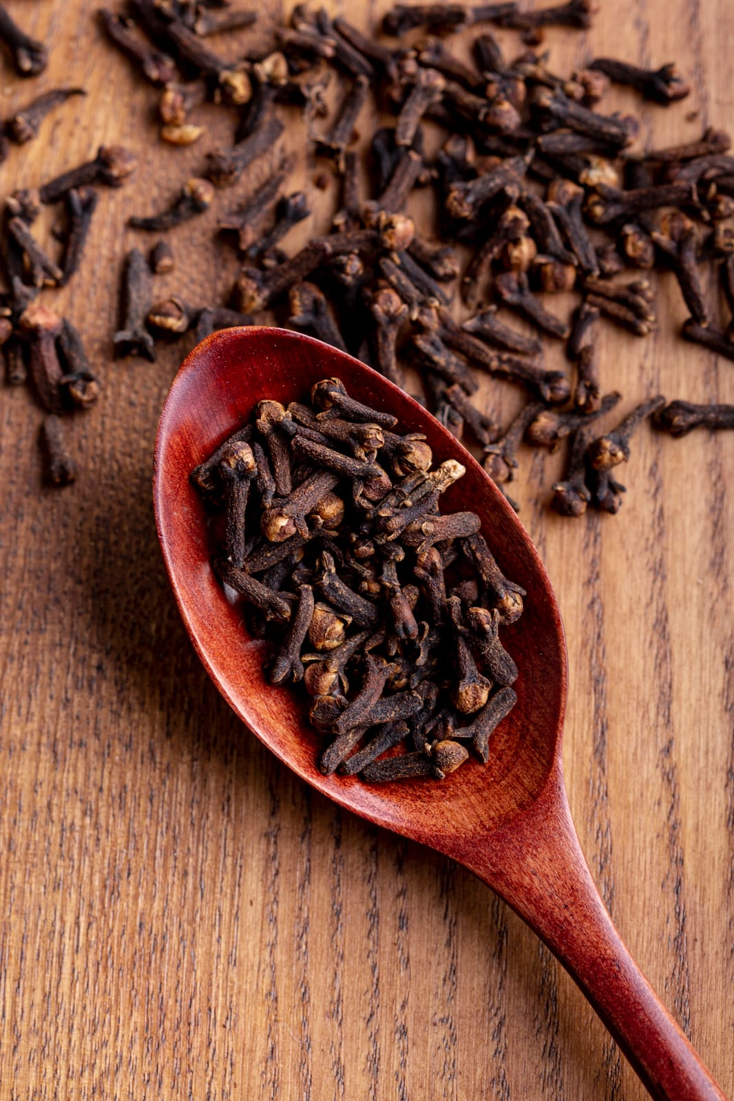 benefits of drinking clove water