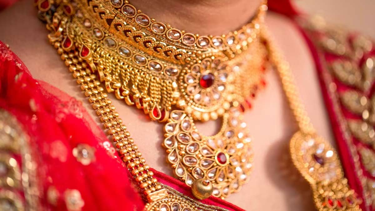 bride gift gold jwellery taxable