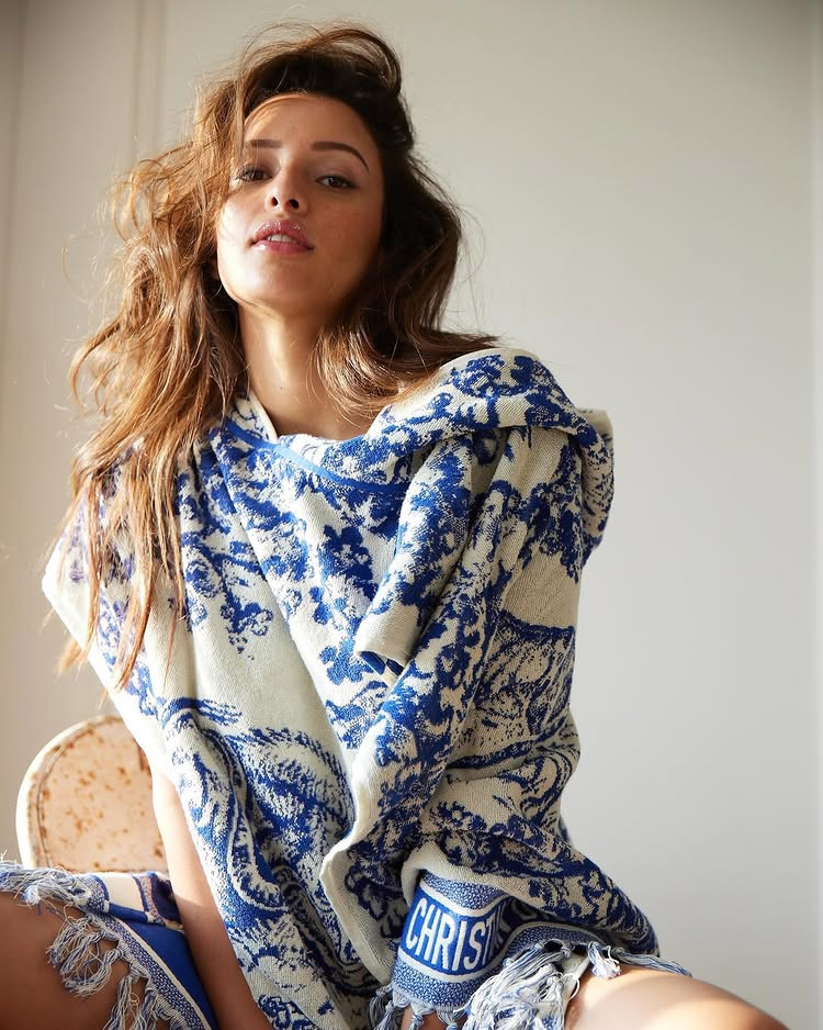 colors combination that look best with blue outfit (2)