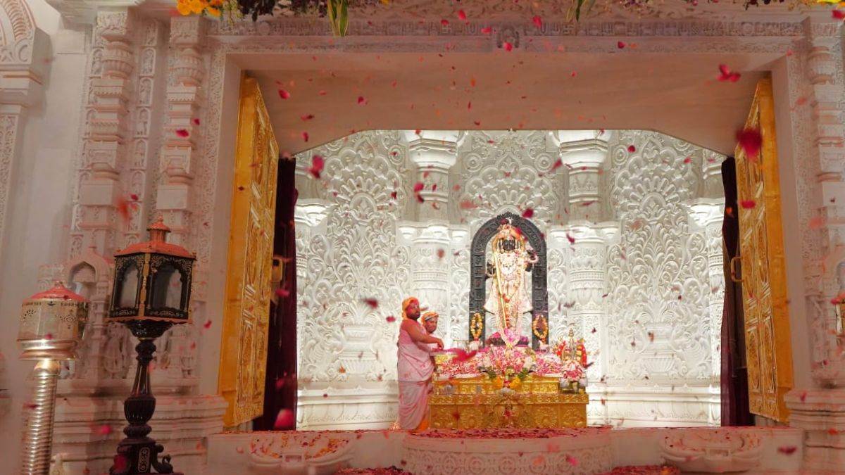 Affordable Ayodhya trip4444