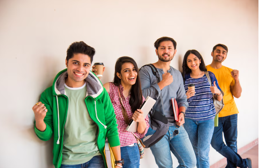 Career Options After 12th Commerce Student