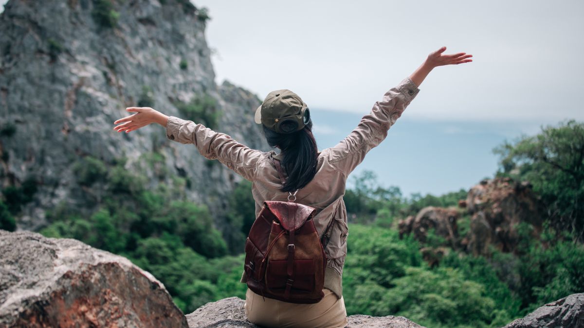 how solo travel is empowering women know benefitsSS