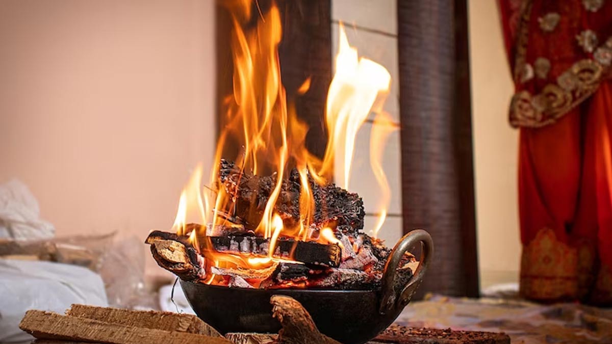How to do Gayatri Havan at home