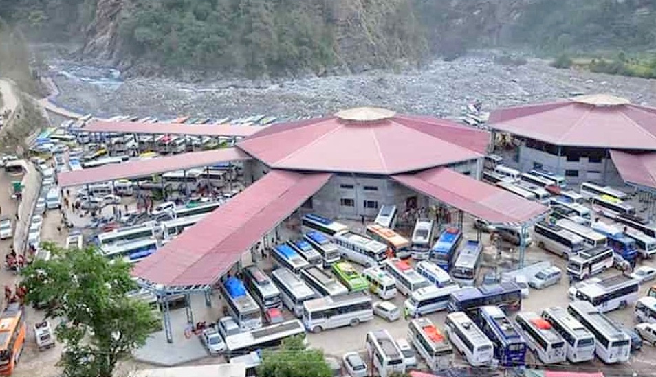 how to reach kedarnath to badrinath