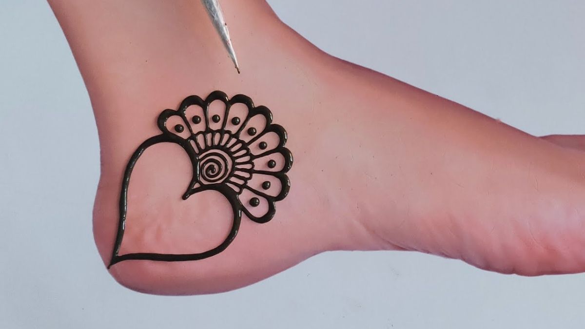 ashad mah mein mehndi lagane ka mahatva