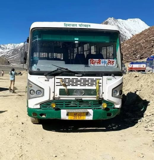delhi to leh ladakh bus hrtc