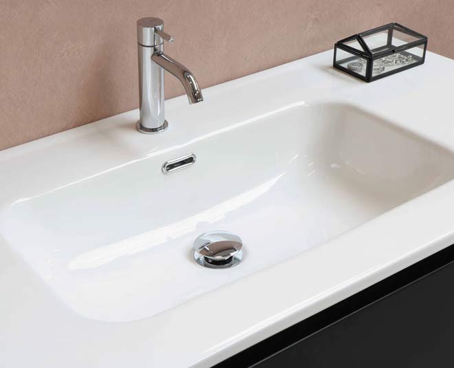 bathroom cleaning tips