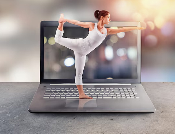 yoga field me koun se course kar skte hain