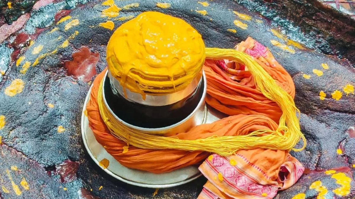 kya shivling pr kalava bandha jata hai