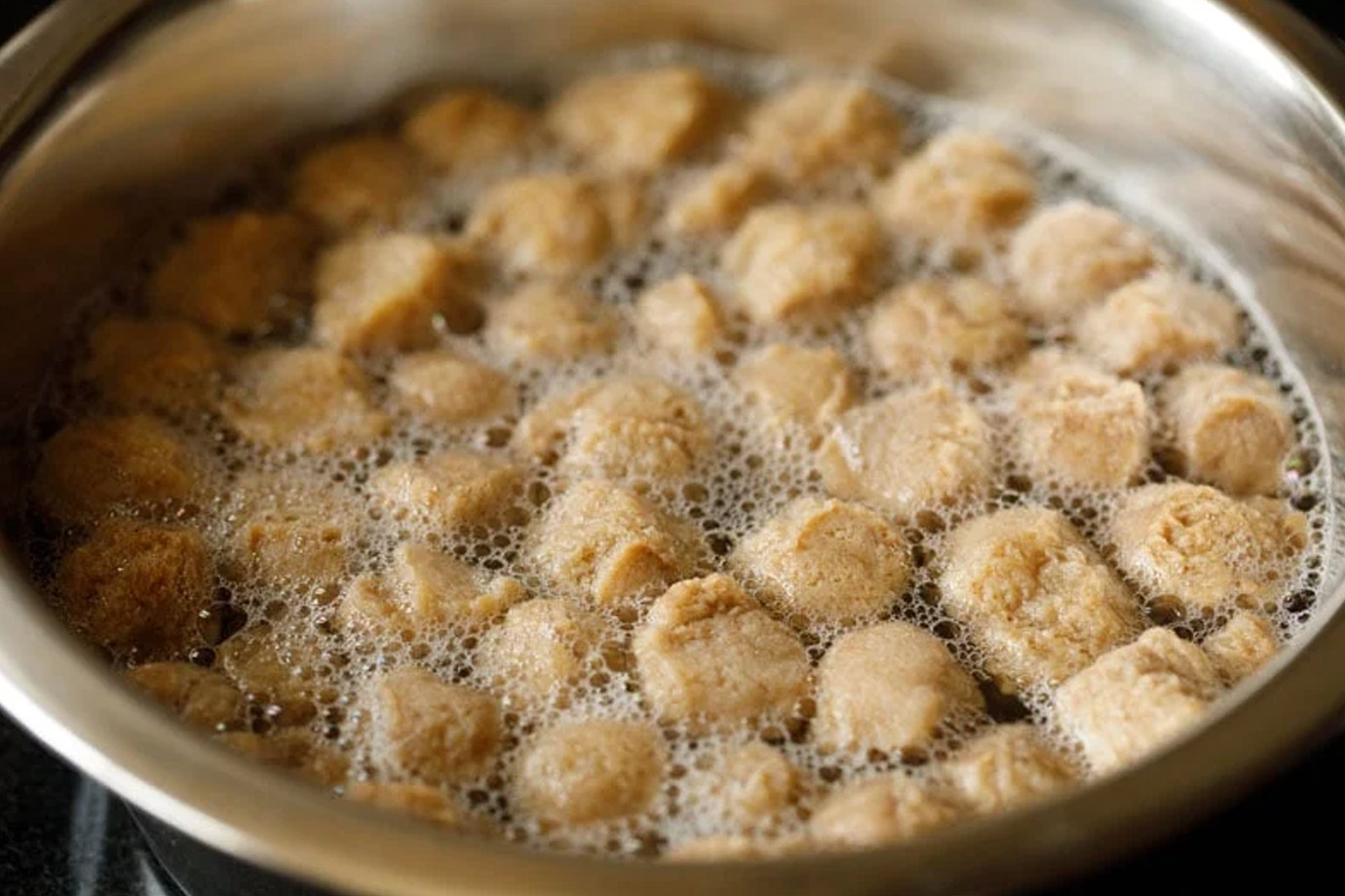 How to remove excess water from soya chunks