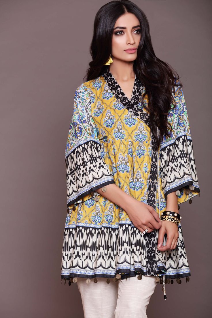 How to style short kurti