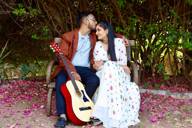 Pre wedding photoshoot in noida