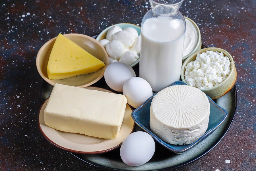 milk products cause blackheads