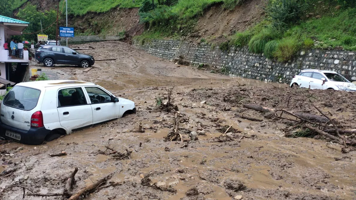 kangra to kullu these places in india are unsafe due to heavy rainfallSS