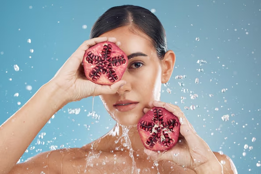 pomegranate that lighten skin colour