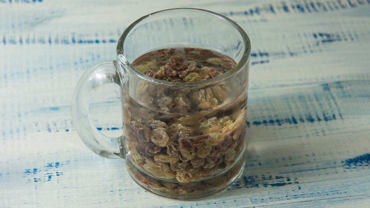 kishmish water for women healt