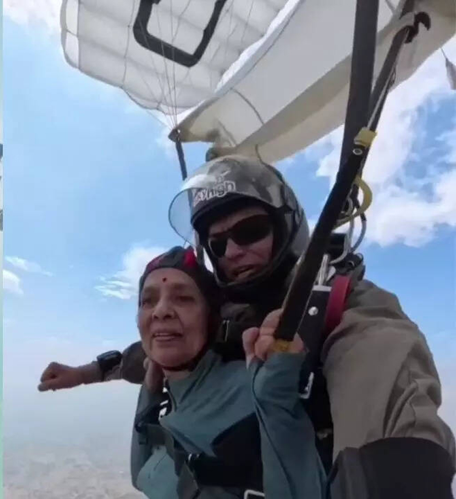 80 year woman sky diving viral video