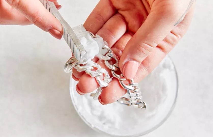 Silver payal cleaning tips