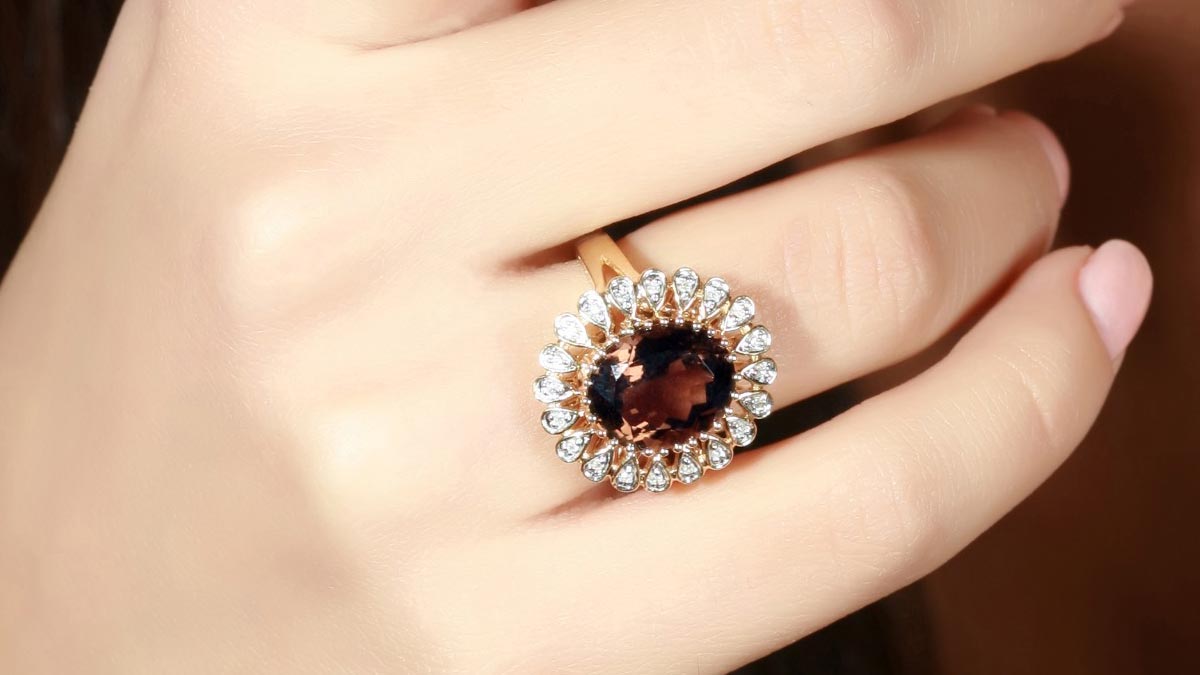 rules-to-wear-gomed-ratna