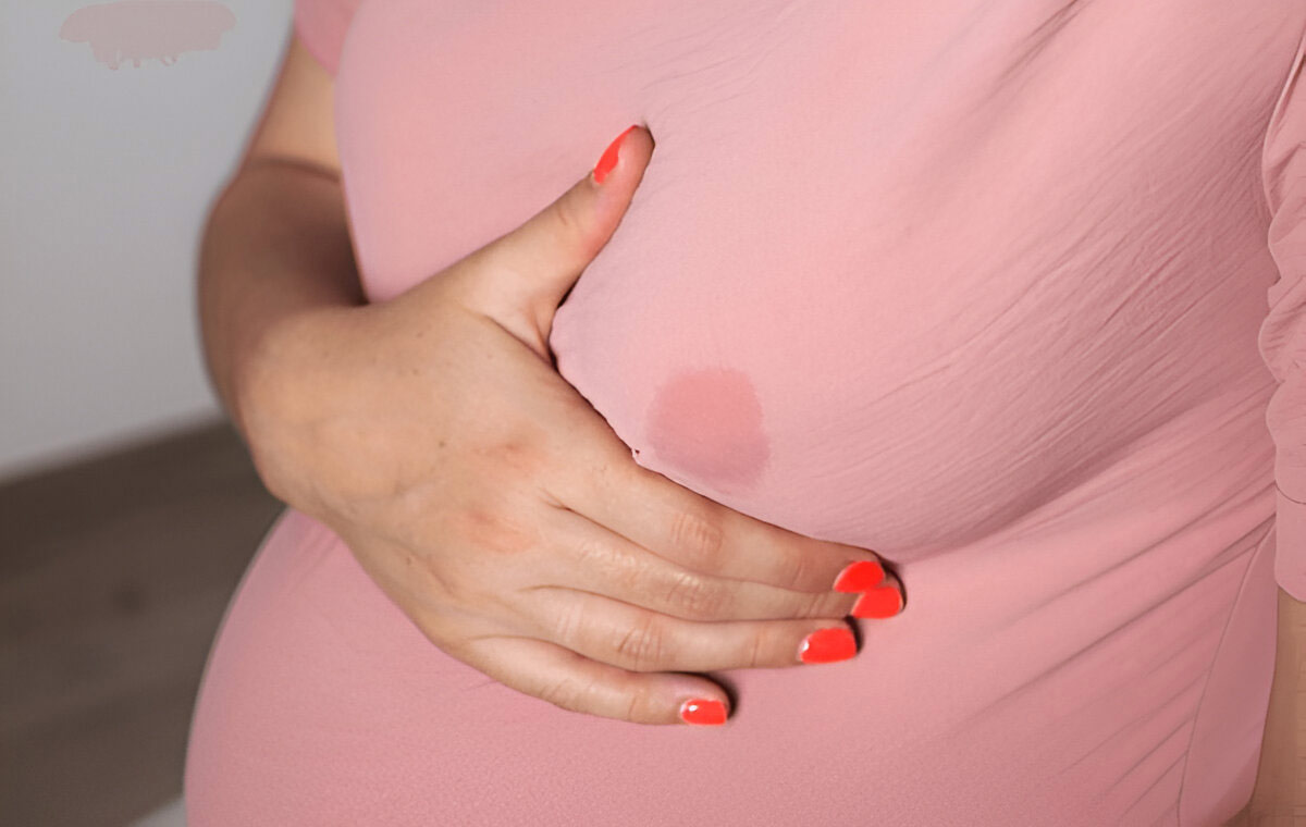 breasts leaking during pregnancy third trimester