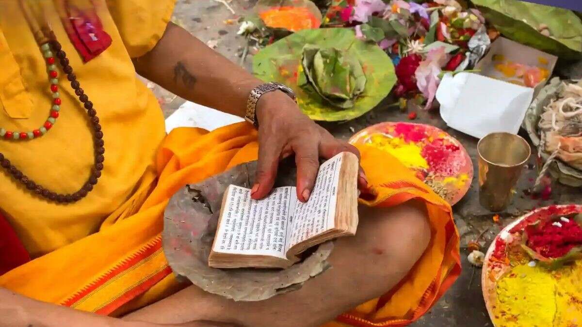 shiv chalisa path in sawan benefits