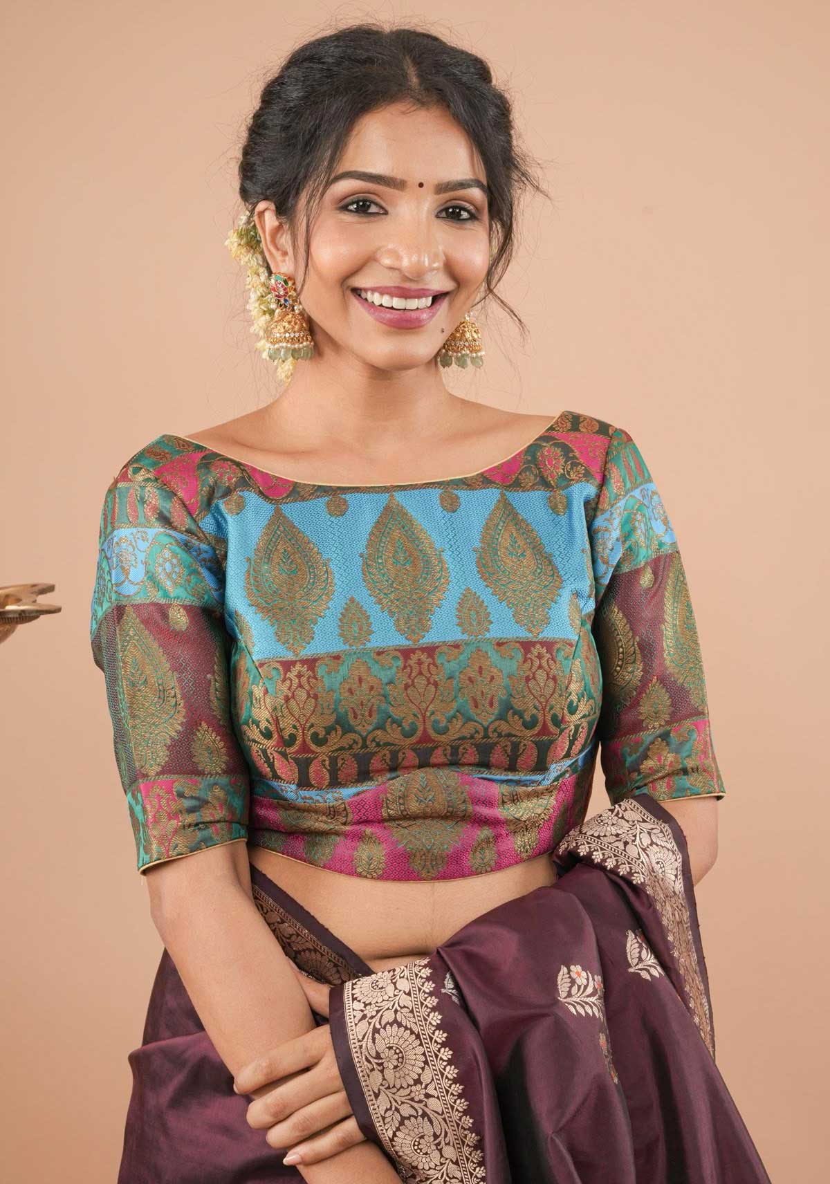 Round neckline blouse (5)