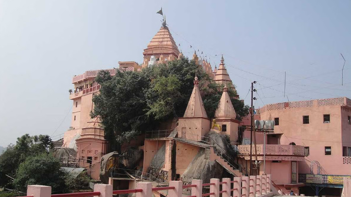 ajgaivinath dham famous for devotees