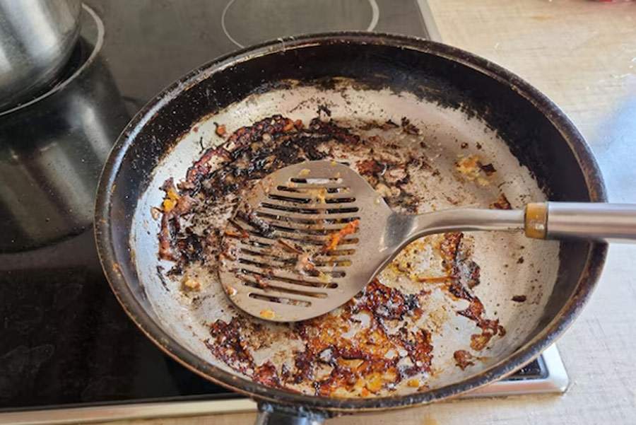 DIY rice water cleaning solution