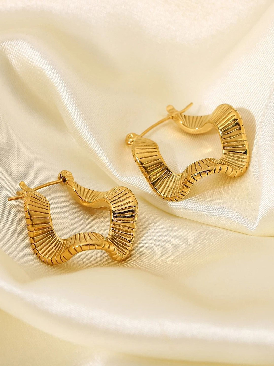 Hoops earrings ideas