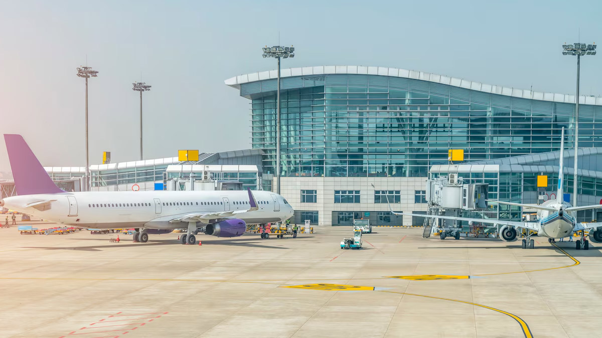 how to reach pashupatinath temple by flight