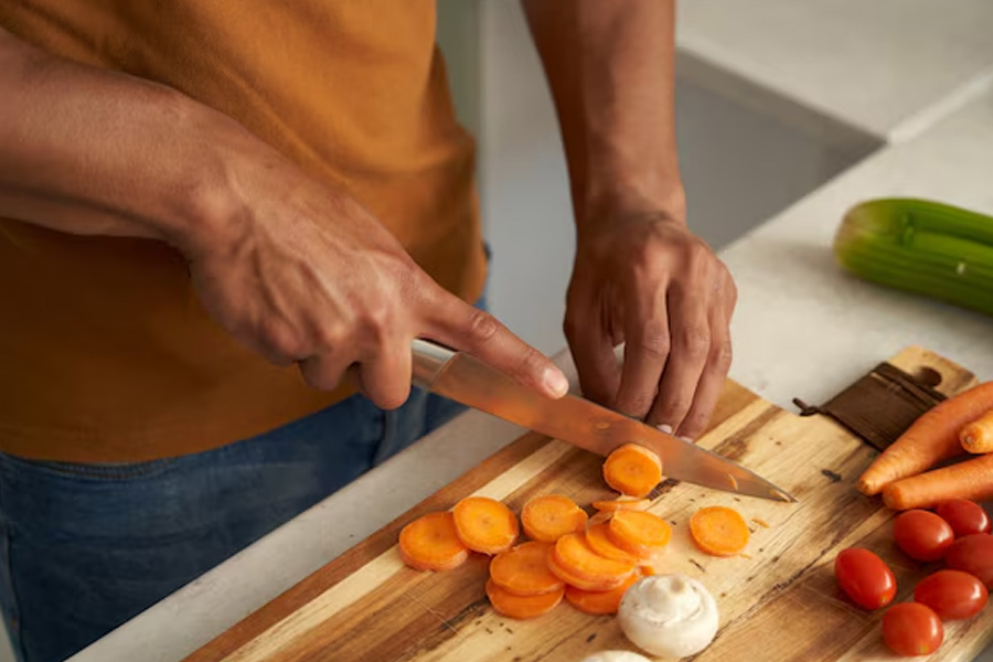 What can you use as a safety pin