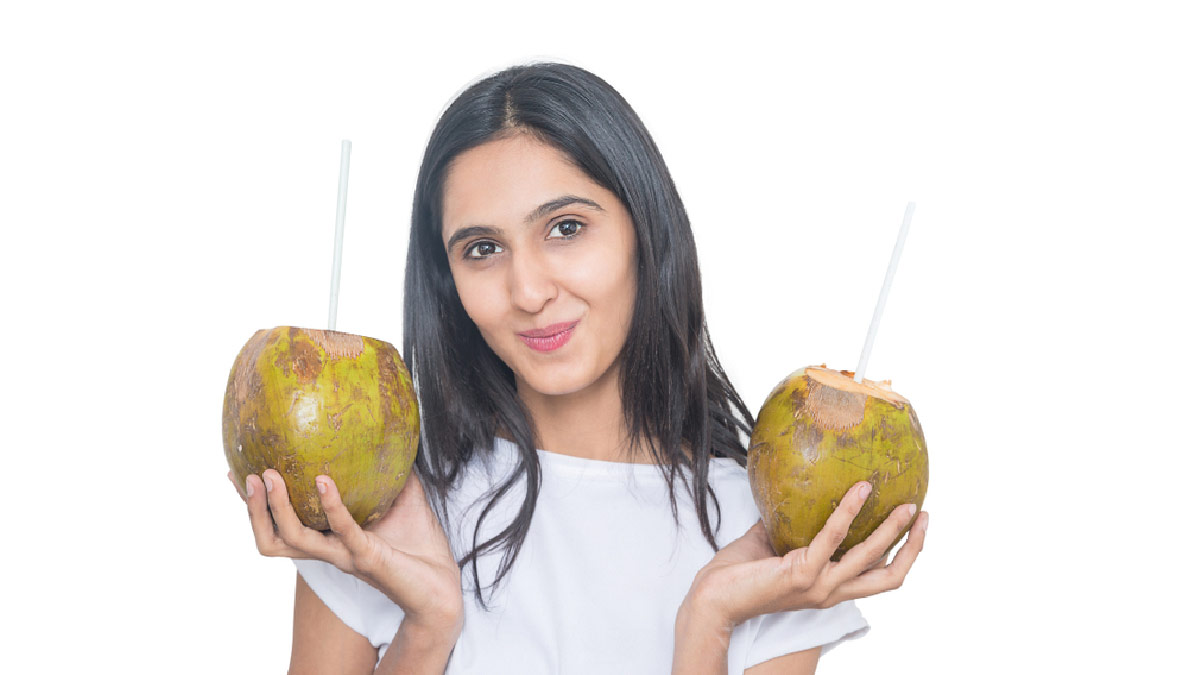 how-to-drink-nariyal-pani-for-maximum-benefits-1743777114697