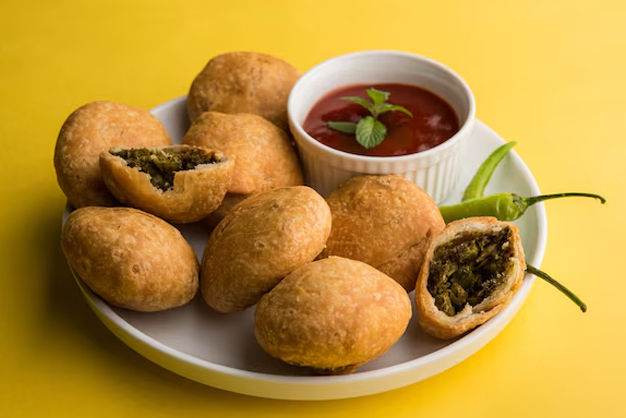 pyaj ki kachori