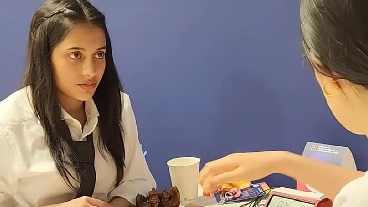 Who is Divya Deshmukh Woman Grandmaster