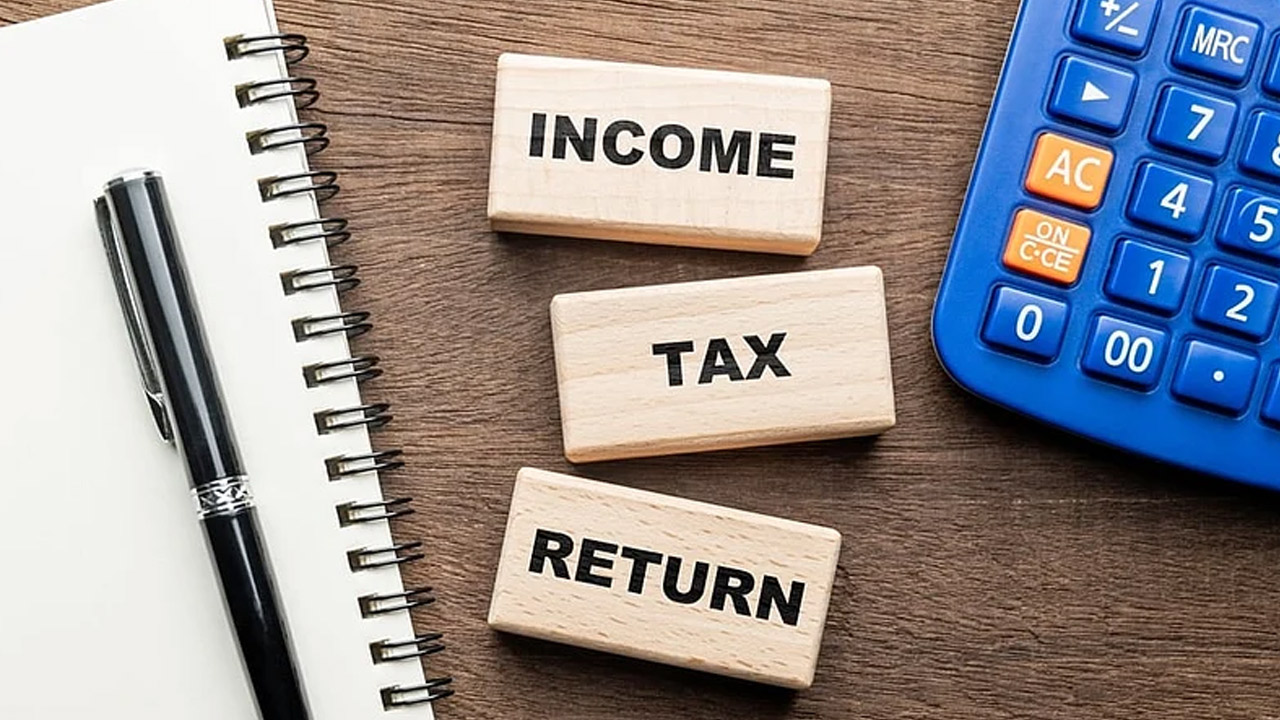 How to check income tax refund status